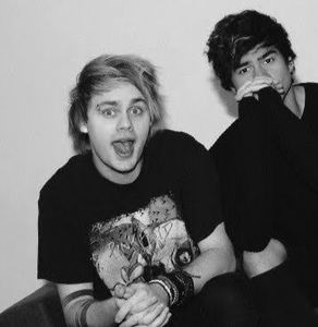 Meet your Posher, Name